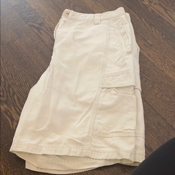 Tommy Bahama Relax shorts - Picture 2 of 4